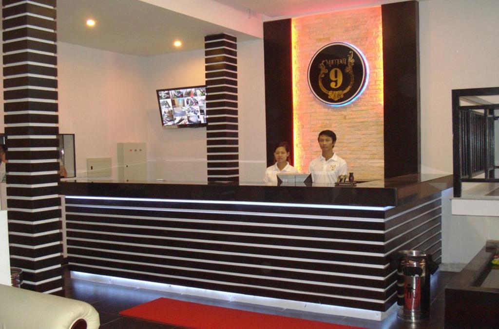 โรงแรมนัมเบอร์9 พนมเปญ ภายนอก รูปภาพ